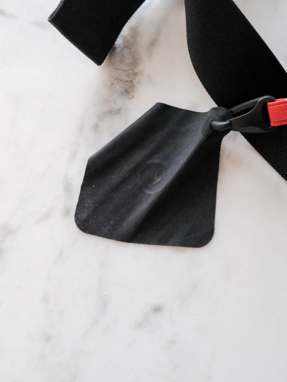 Moment Fanny sling 2L Black